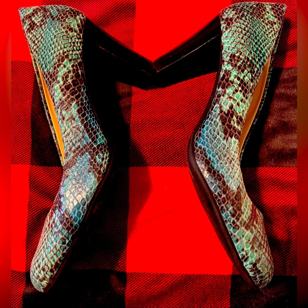 Calvin Klein Renni Faux Snake Skin Python Heels Size 9M